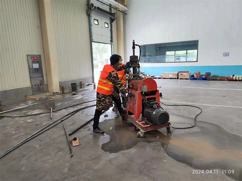 高邑厂房地面下沉塌陷注浆加固施工